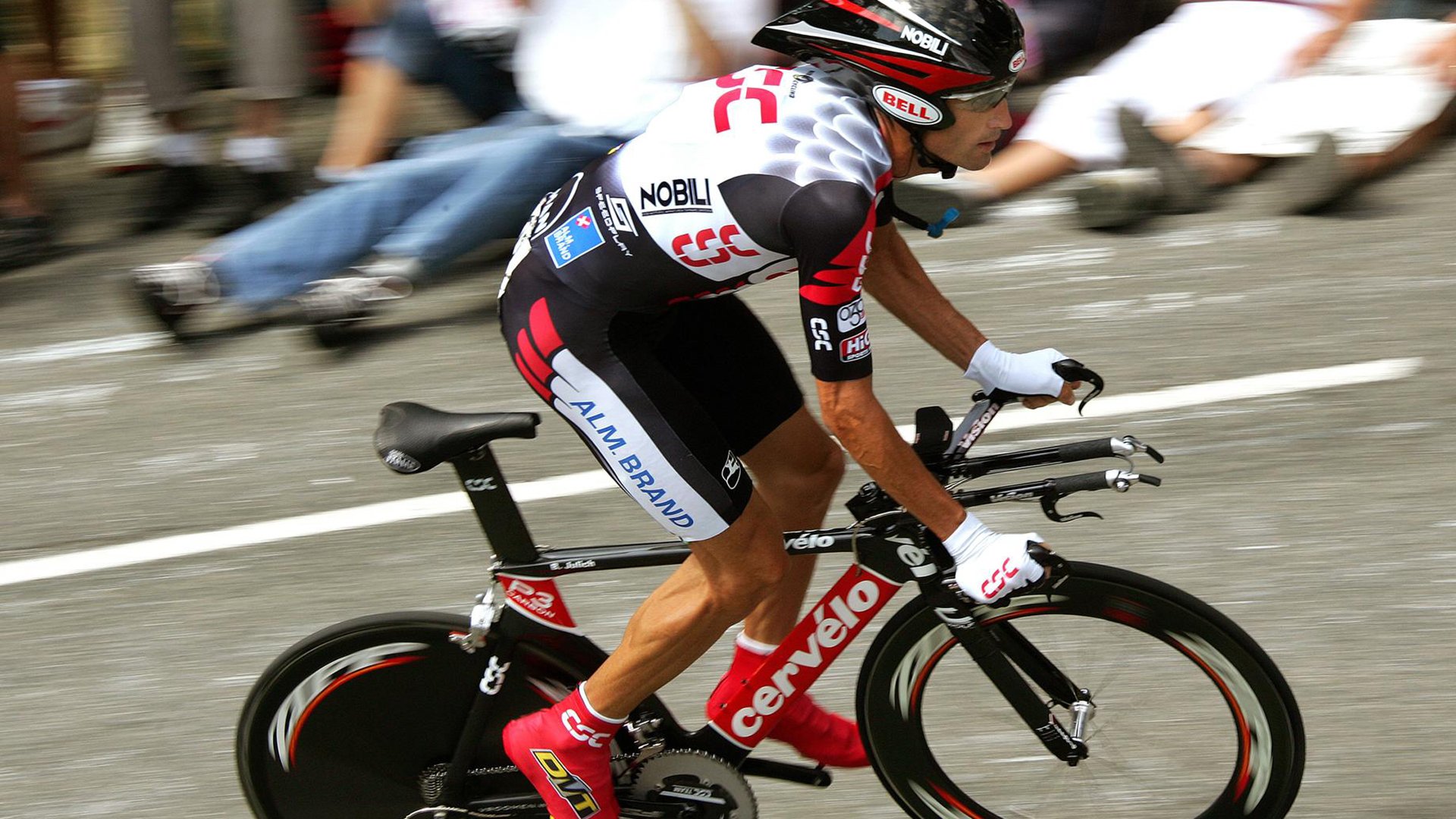 比利时蝶泳新星范奥特尔戴克崭露头角，比利时范德沃特